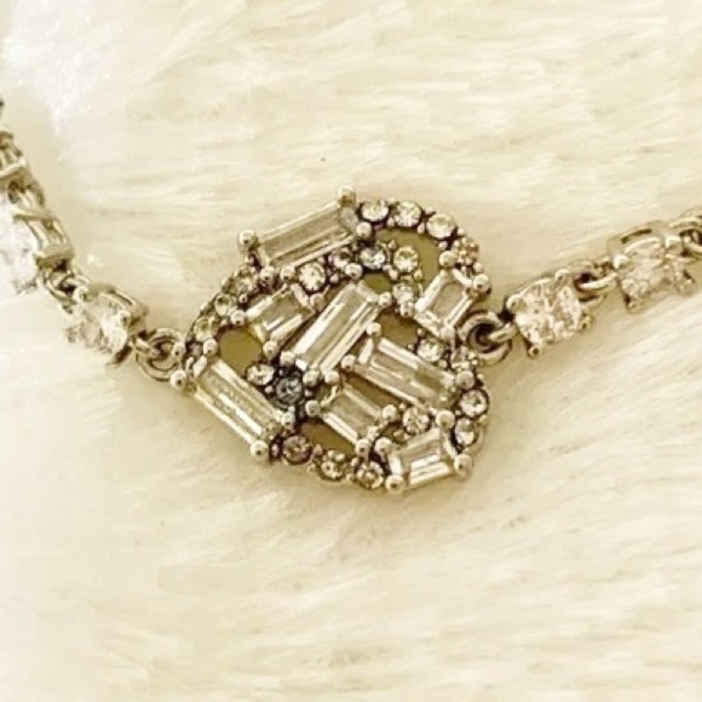 - NWT Givenchy silver toned cubic zirconia heart slider bracelet 💍💎👑 - Picture 4 of 7